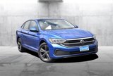 Certified 2024 Volkswagen Jetta SE w/ Panoramic Sunroof Package image 2