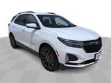 Used 2022 Chevrolet Equinox RS w/ RS Leather Package image 2