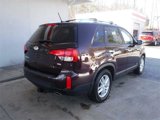 Used 2014 Kia Sorento LX image 3