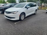 Used 2023 Chrysler Voyager LX image 3
