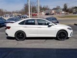 New 2025 Volkswagen Jetta SE image 3