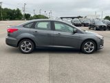 Used 2017 Ford Focus SE image 3