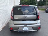 Used 2019 Kia Soul + image 4