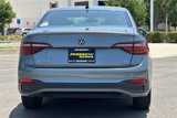 Used 2022 Volkswagen Jetta SE image 5