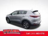 Used 2020 Kia Sportage LX w/ LX Popular Package image 5