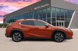 Used 2019 Lexus UX 200 image 4