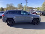 Used 2022 Jeep Grand Cherokee Laredo X image 2