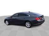 Used 2017 Chevrolet Malibu LT image 6
