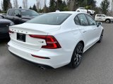 Used 2019 Volvo S60 T6 Momentum w/ Multimedia Package image 2
