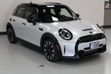 Used 2022 MINI Cooper S w/ Driver Assistance Package image 2