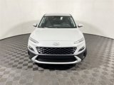 Used 2022 Hyundai Kona SE image 4