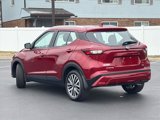 Used 2023 Nissan Kicks SV image 3