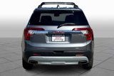 Certified 2022 GMC Acadia SLT w/ Preferred Package image 4