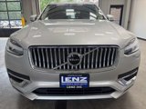 Used 2022 Volvo XC90 T8 Inscription Expression w/ Climate Package image 3