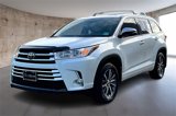 Used 2018 Toyota Highlander XLE image 3