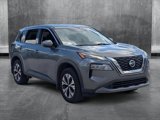 Used 2021 Nissan Rogue SV image 3