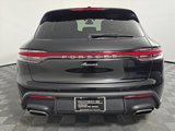 Certified 2022 Porsche Macan image 6