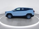 Used 2024 GMC Terrain SLE image 5