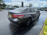Used 2018 Toyota Camry LE image 3