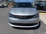 Used 2023 Chrysler Voyager LX image 2