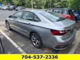 Used 2022 Volkswagen Jetta SE image 4
