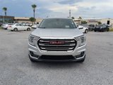 Used 2022 GMC Terrain SLT w/ Tech Package image 2