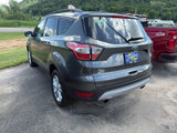Used 2017 Ford Escape SE w/ Equipment Group 201A image 3