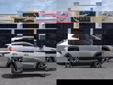 New 2025 Chevrolet Trax RS w/ Sunroof Package image 5