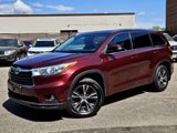 Used 2016 Toyota Highlander XLE image 3