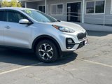 Used 2020 Kia Sportage LX image 3