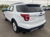 Used 2017 Ford Explorer XLT w/ Equipment Group 202A image 4