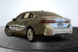 Used 2024 BMW 530i image 2