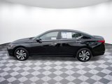 Used 2024 Nissan Altima 2.5 S image 5