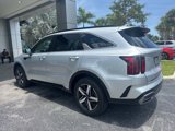 Used 2021 Kia Sorento S image 2