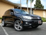 Used 2017 Volkswagen Tiguan Sport image 5