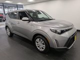 Used 2023 Kia Soul LX image 3