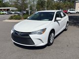 Used 2017 Toyota Camry LE image 4