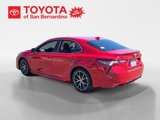 Used 2021 Toyota Camry SE image 3