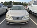 Used 2010 Hyundai Sonata GLS image 2