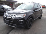 Used 2018 Ford Explorer XLT image 2