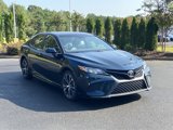 Used 2018 Toyota Camry SE image 2