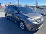Used 2017 Toyota Sienna image 2