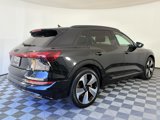 Used 2022 Audi e-tron Premium Plus w/ Premium Plus Package image 3