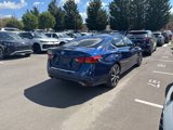 Used 2021 Nissan Altima 2.5 SR w/ SR Premium Package image 4