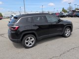 Used 2023 Jeep Compass Latitude w/ Convenience Group image 5