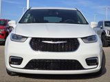 Used 2022 Chrysler Pacifica Touring-L image 2