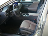 New 2025 Lexus ES 300h w/ Premium Package image 4