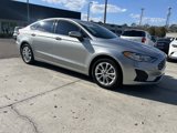 Used 2020 Ford Fusion SE image 2