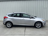 Used 2015 Ford Focus SE image 2