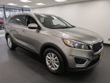 Used 2017 Kia Sorento LX image 3